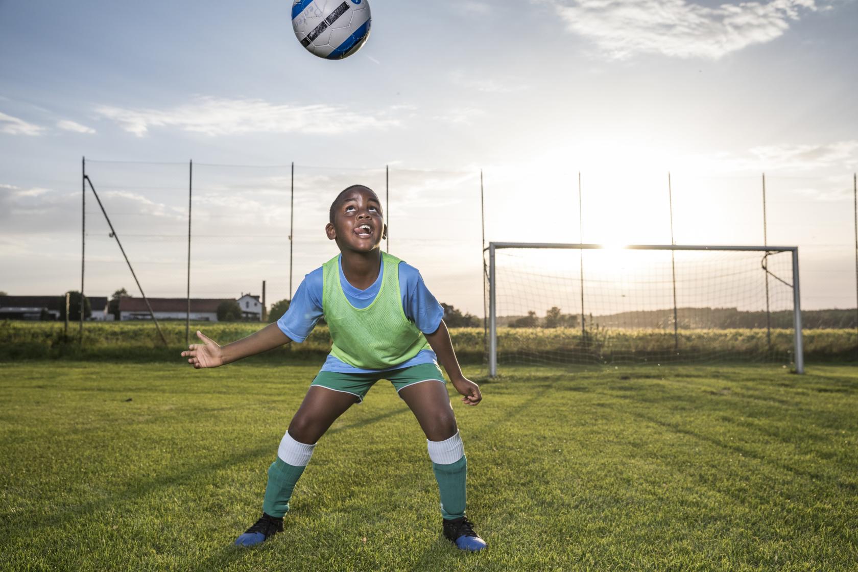 Quitclaim, voetballende jongen