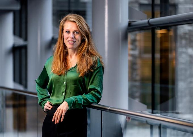 Jessica van der Waal in het WTC The Hague, waar zich het kantoor en de redactie van het ANP bevinden. Foto: ANP / Remko de Waal